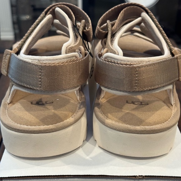 UGG Goldencoast Multistrap Sandal - Picture 4 of 10